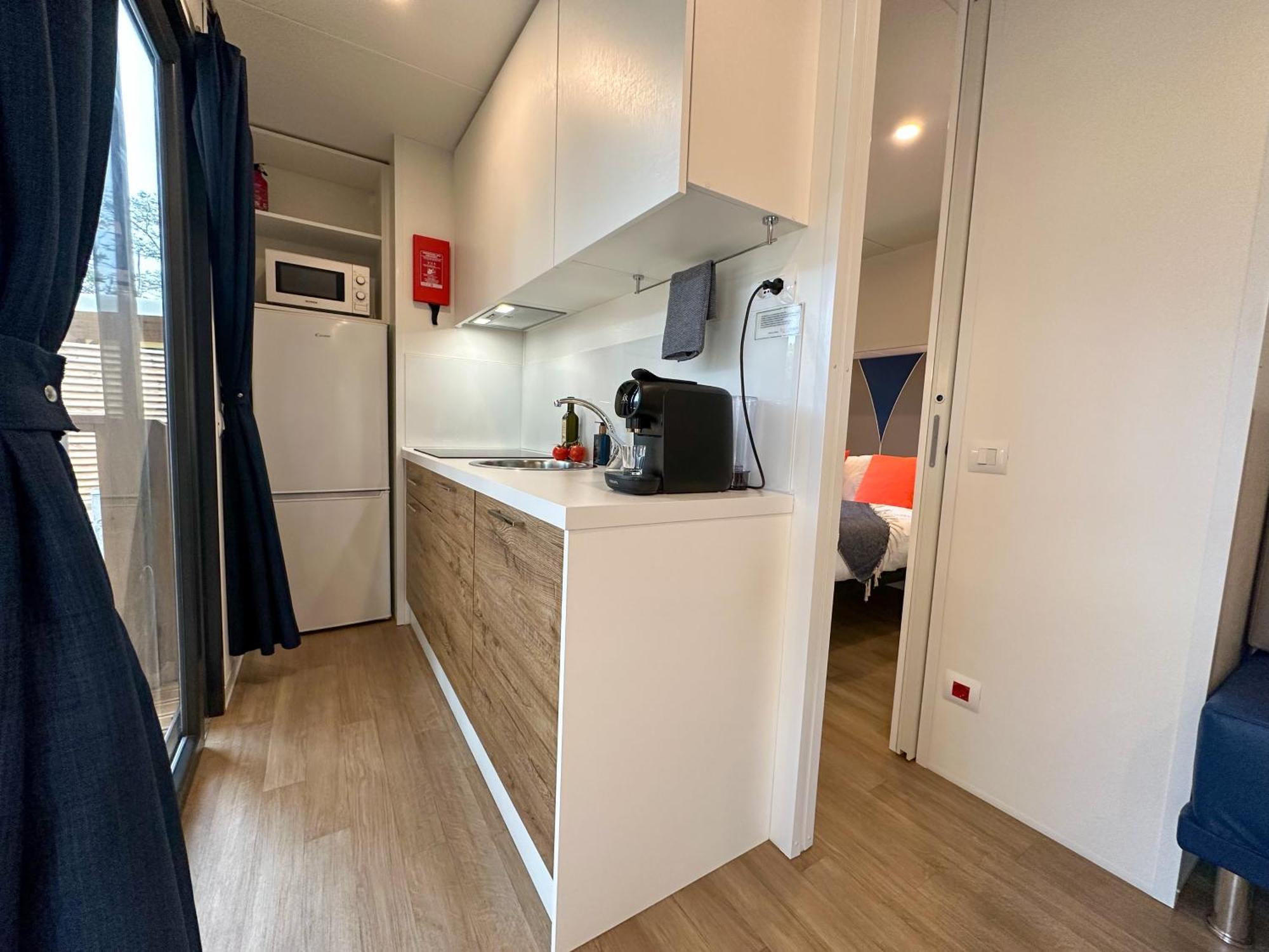 Estivo Premium Deluxe Mobile Homes On Camping Malibu Beach ลิโดดิเยโซโล ภายนอก รูปภาพ